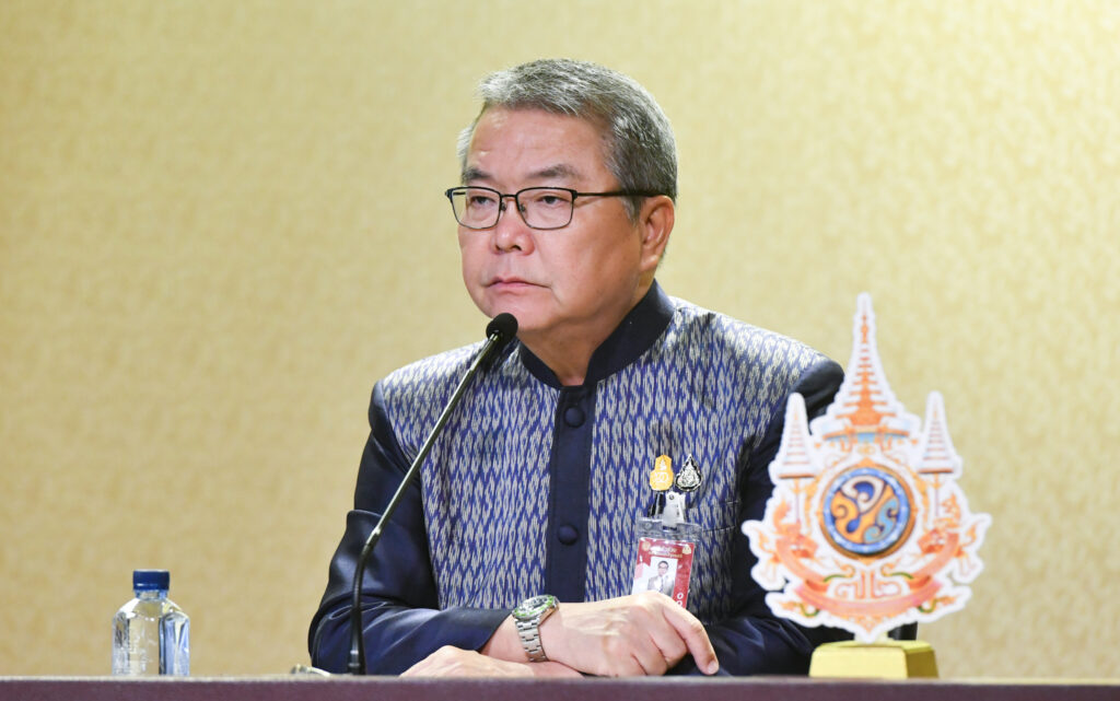 นายชัย วัชรงค์
