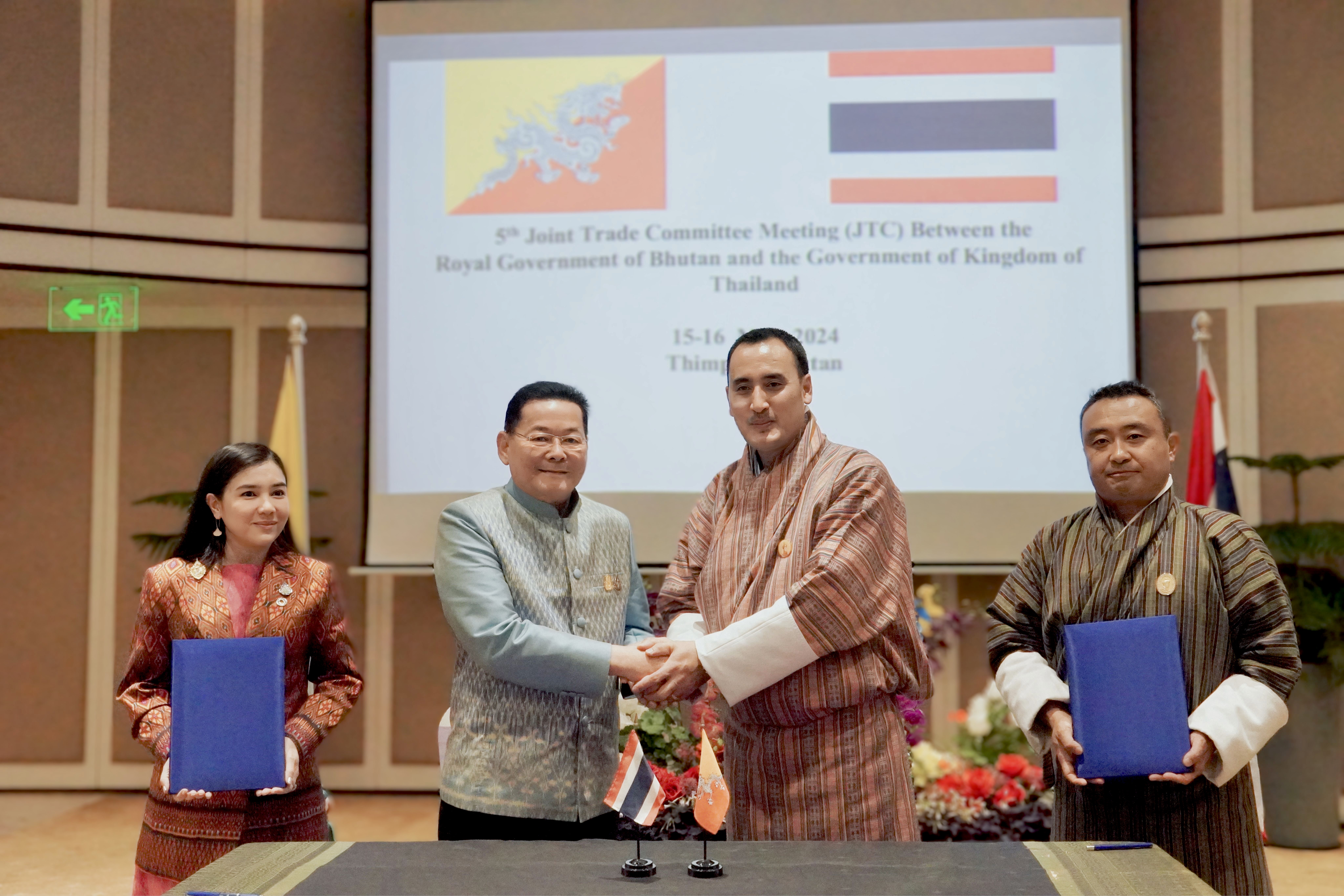 ไทย-ภูฏาน เดินหน้าเจรจา FTA ดันการค้าสู่เป้า 120 ล้านเหรียญ ปี 2025