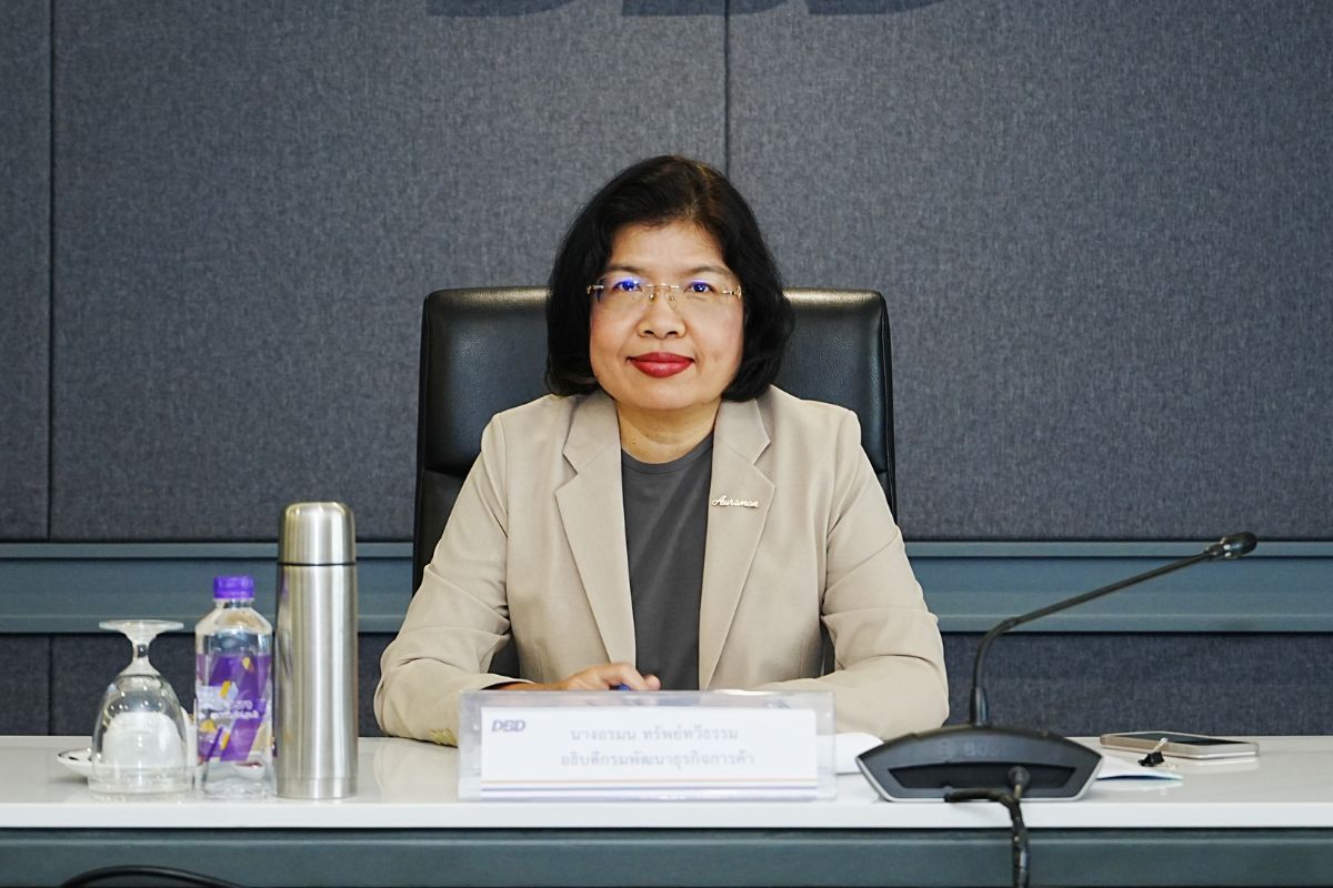 พาณิชย์มั่นใจแจงทูต 20 ประเทศ คลายกังวลไล่จับธุรกิจนอมินี