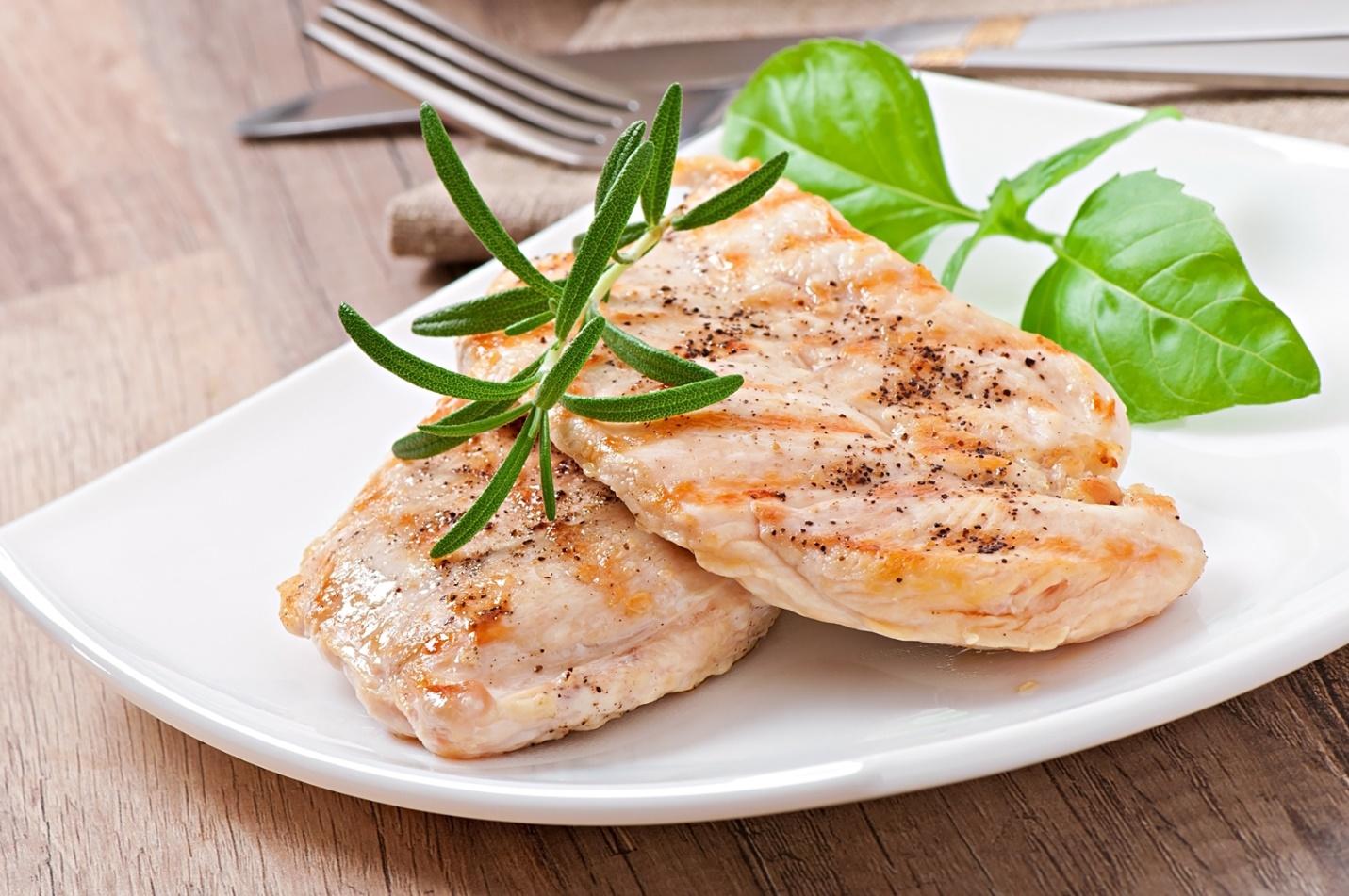 “เนื้อไก่” แหล่งโปรตีนดี ไม่ใช่สาเหตุของเด็กโตก่อนวัย 