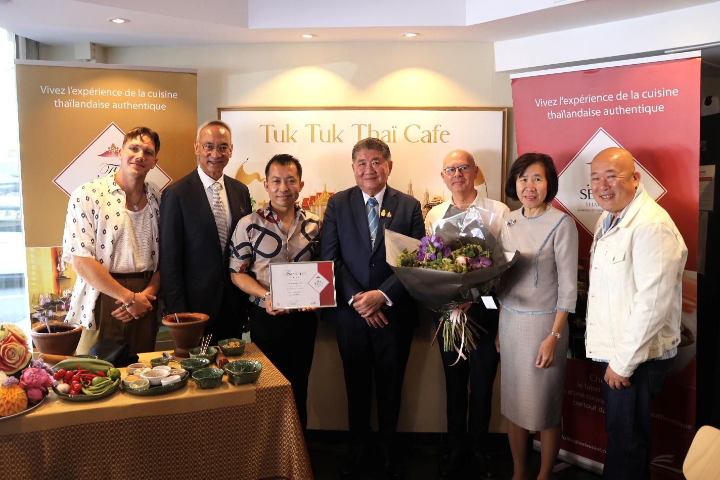 “ภูมิธรรม” บินฝรั่งเศส รวมพลังอินฟลูฯ ท้องถิ่นโปรโมทอาหารไทย
