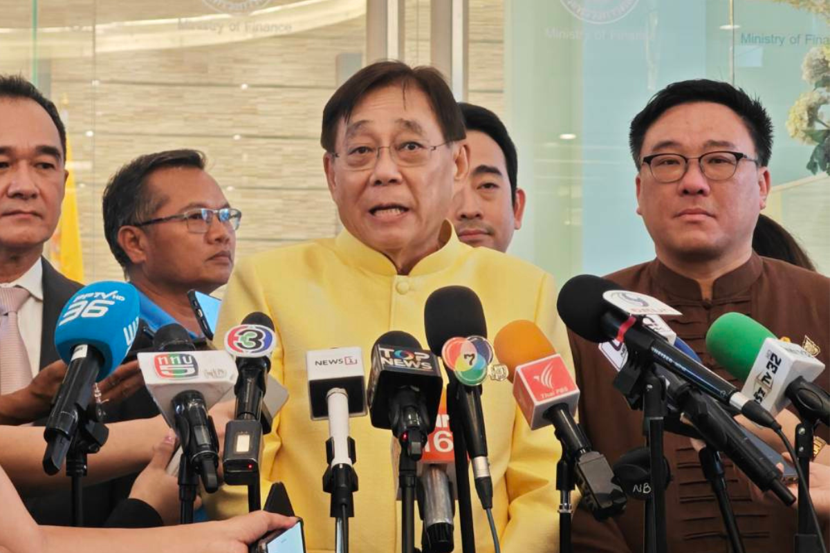 พิชัย จ่อถกผู้ว่าฯ ธปท. หาจุดยืนร่วมแก้ปัญหาเศรษฐกิจประเทศ-ถกปมเห็นต่าง