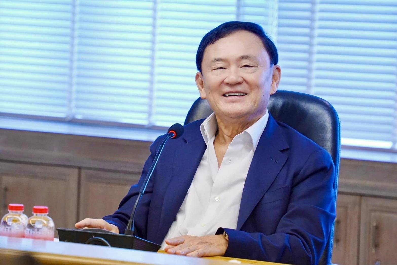 ทักษิณ พร้อมเป็นผู้ช่วยหัวหน้าเพื่อไทย ชม สส.รุ่นใหม่อภิปรายดี