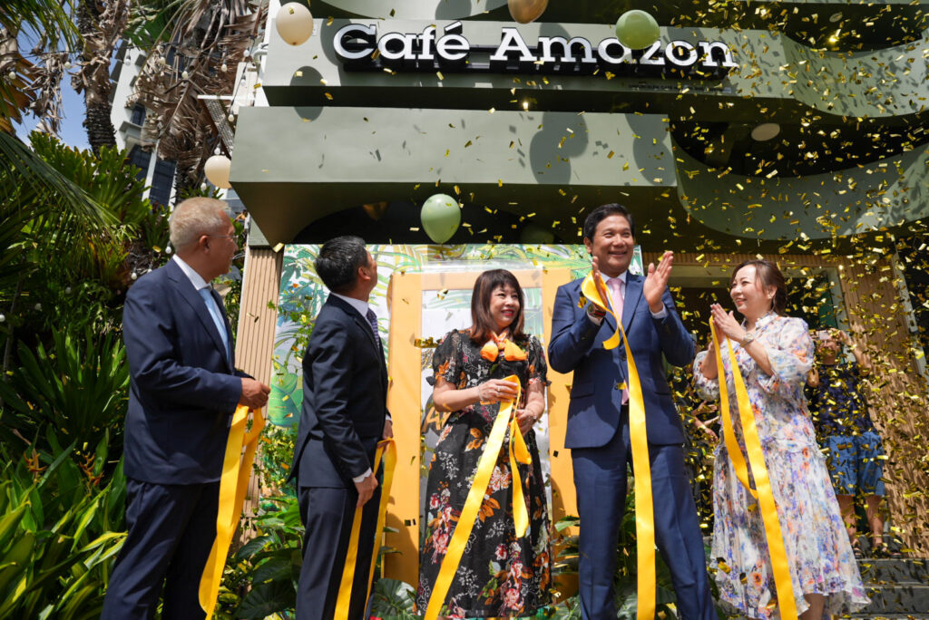 OR เปิดคาเฟ่ อเมซอน 2 สาขา