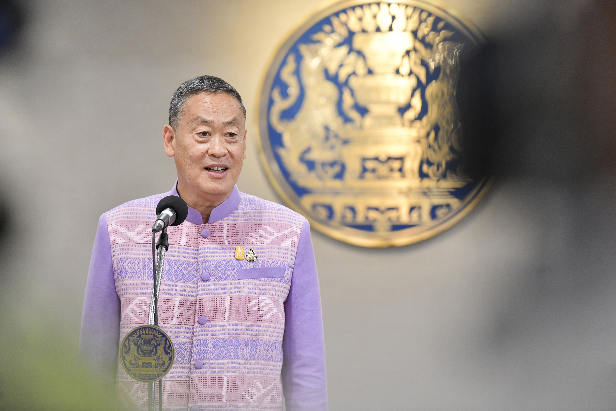 เศรษฐา มั่นใจ ทักษิณ ไม่ออกนอกประเทศ สู้คดี ม.112