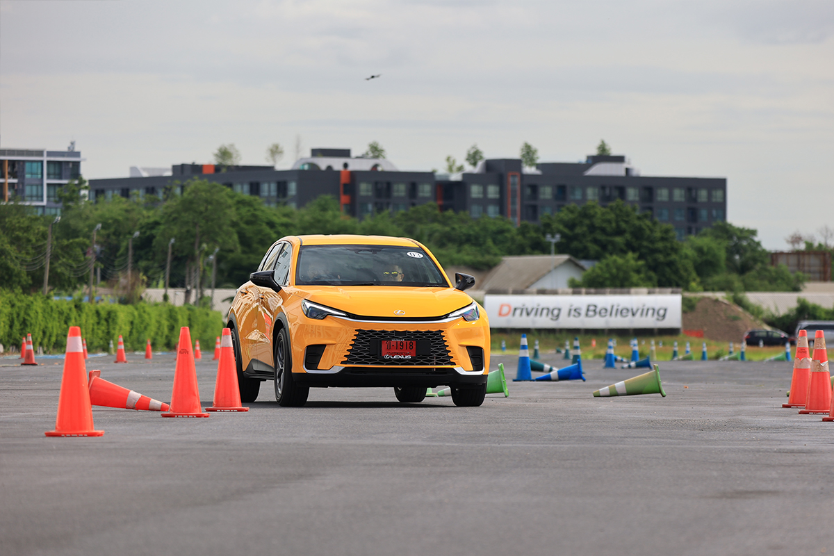 Lexus LBX