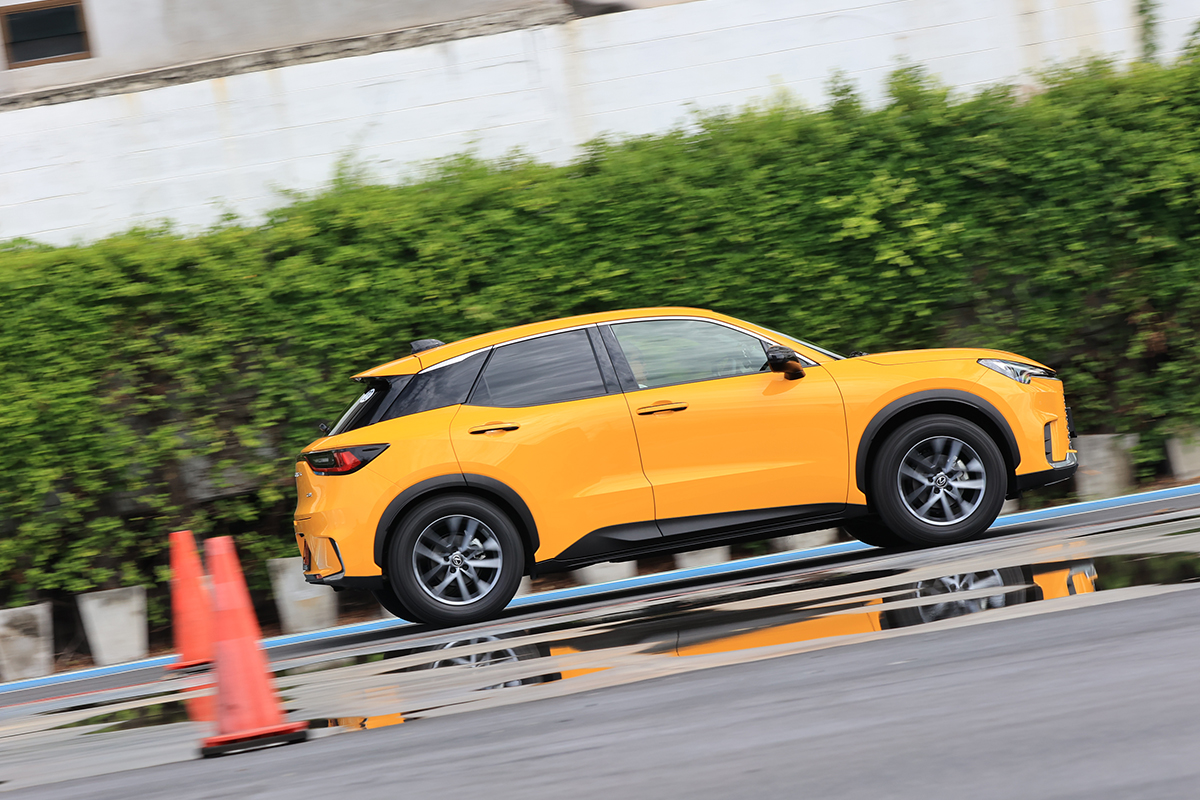 Lexus LBX