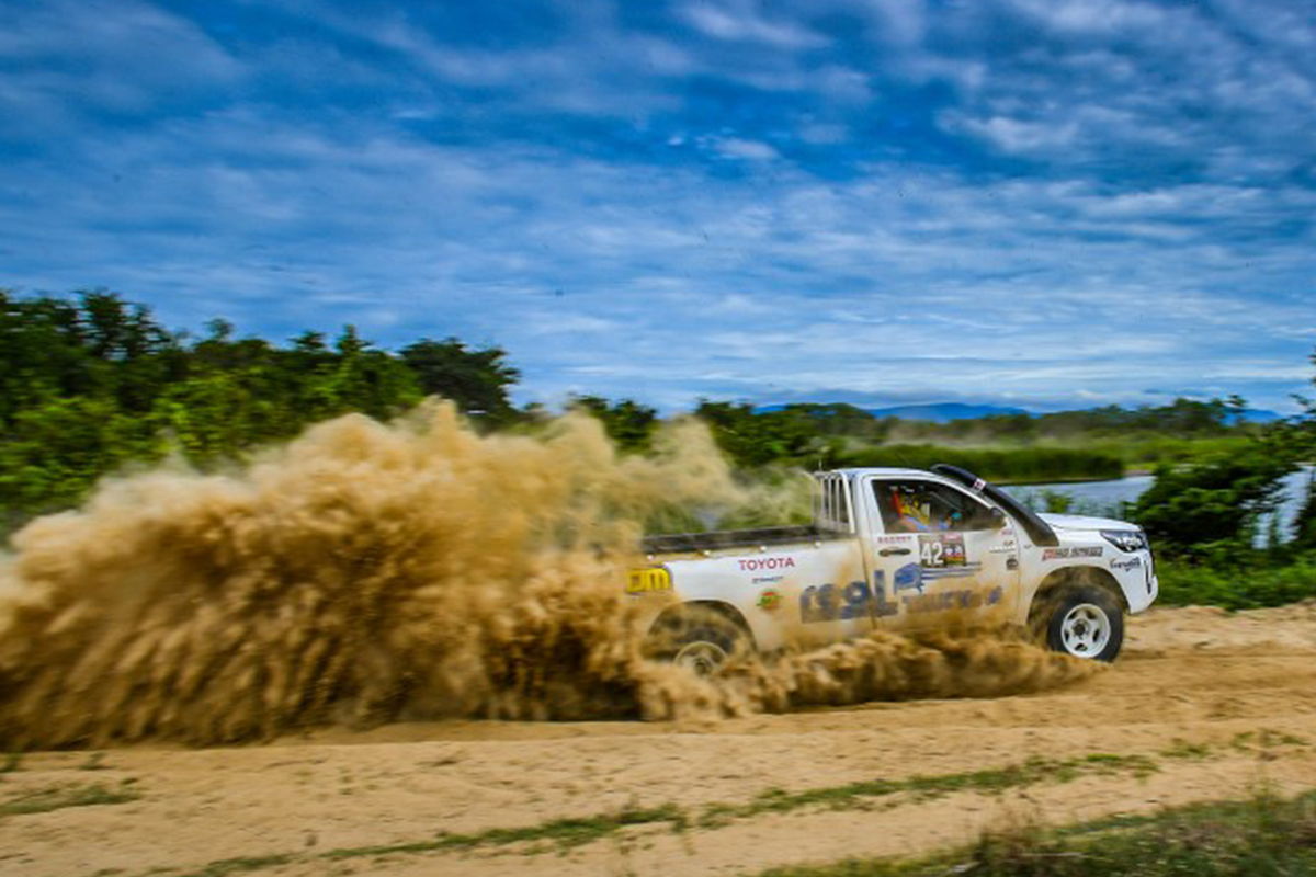 Toyota Hilux Revo