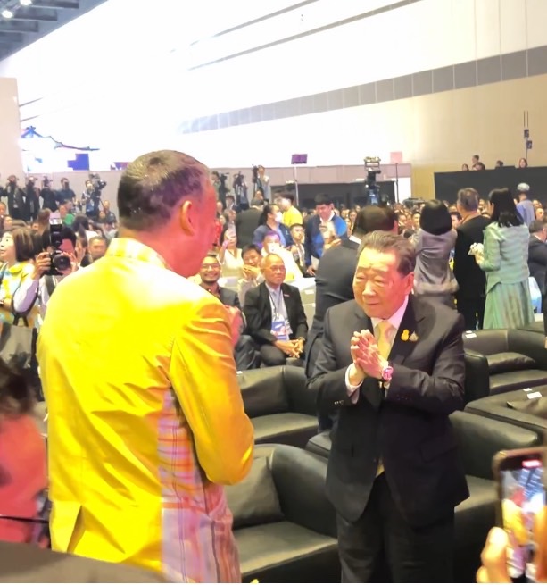 นายเศรษฐา