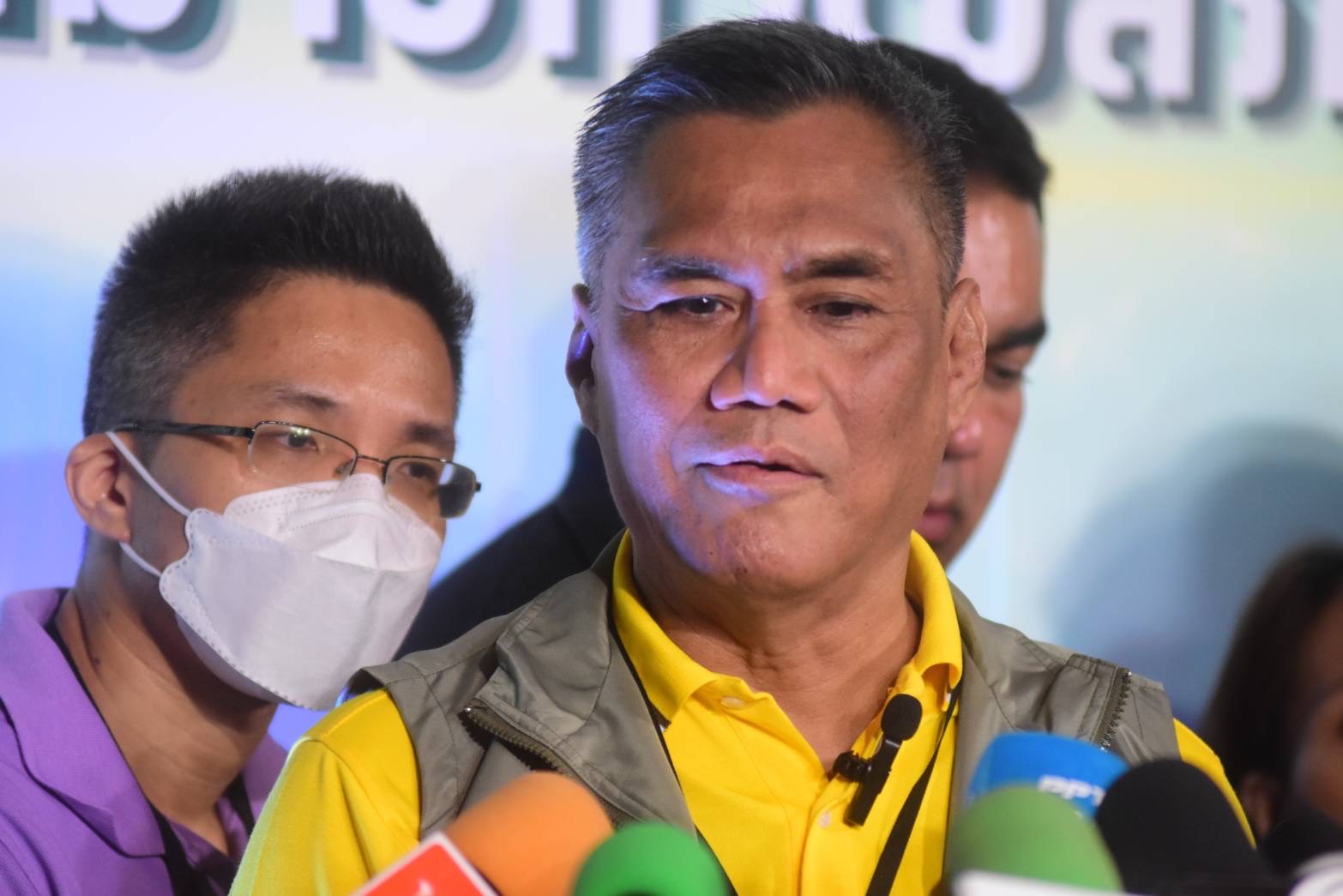 อิทธิพร บุญประคอง