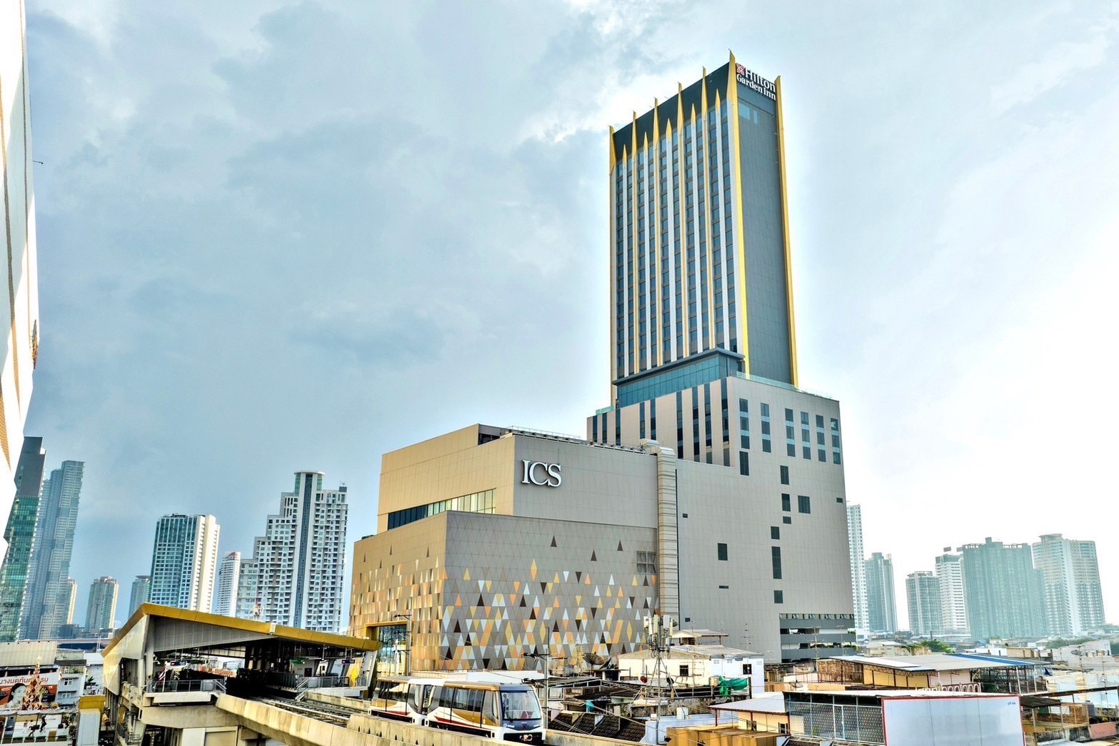 SIRIRAJ H SOLUTION ดึงนักท่องเที่ยว 3 ชาตินำร่องเมดิคอลทัวริซึ่ม ชูทำเลทอง ICS