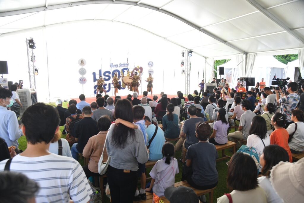 ปลัด วธ. ลั่นกลองสะบัดชัย เปิดงาน “มรดกสยาม 3 สมัย”