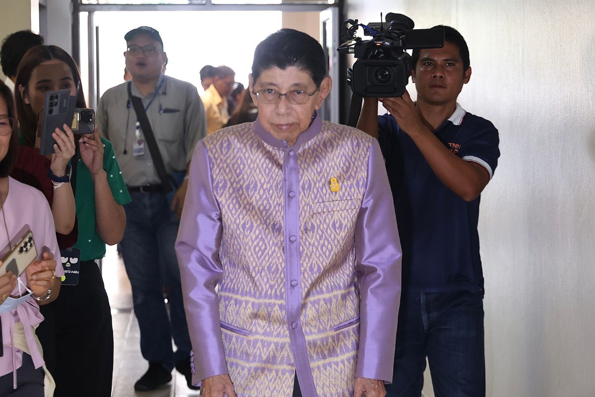 วิษณุ ตรวจเอกสารชี้แจงศาล ไม่เปิดเผย หวั่นเสียรูปคดี “เศรษฐา”