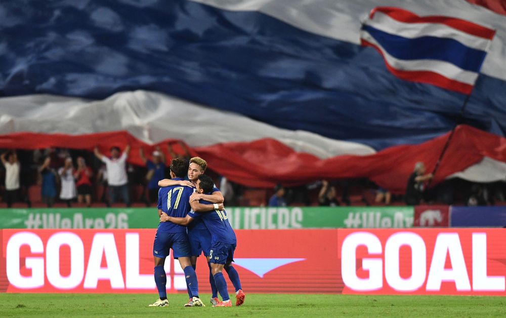 ทำดีที่สุดแล้ว ไทย ชนะ สิงคโปร์ 3-1 แต่ไม่เพียงพอ ยุติเส้นทางฟุตบอลโลก