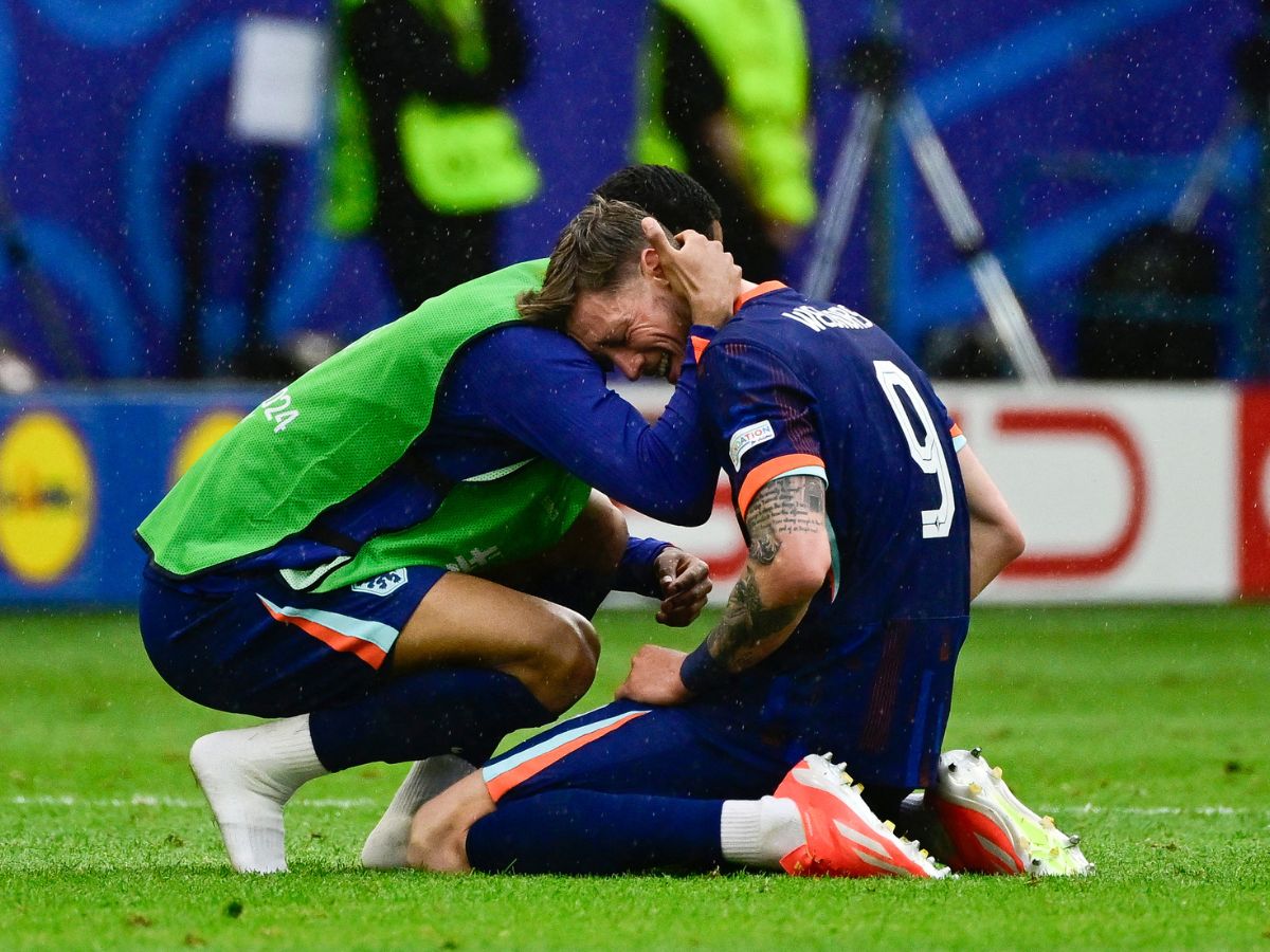 เวกฮอร์สต์ ฮีโร่ ช่วยเนเธอร์แลนด์ พลิกเอาชนะโปแลนด์ไปได้ 2-1