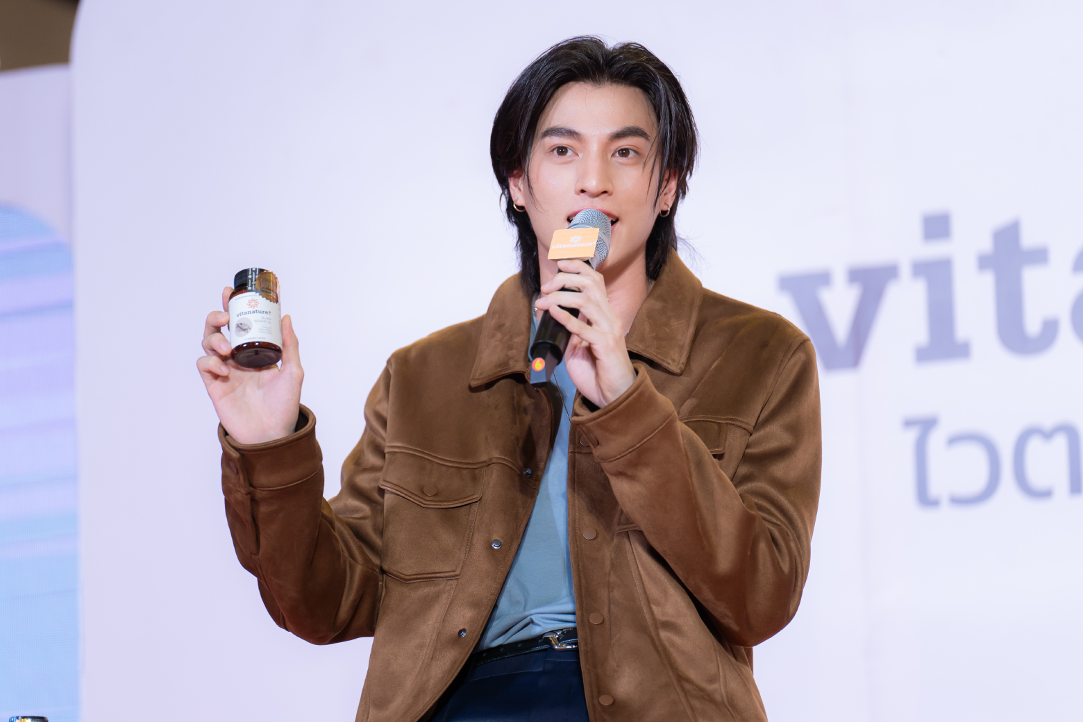 vitanature+ ดึง “กลัฟ-คณาวุฒิ” นั่งพรีเซ็นเตอร์ เจาะกลุ่มคนรุ่นใหม่