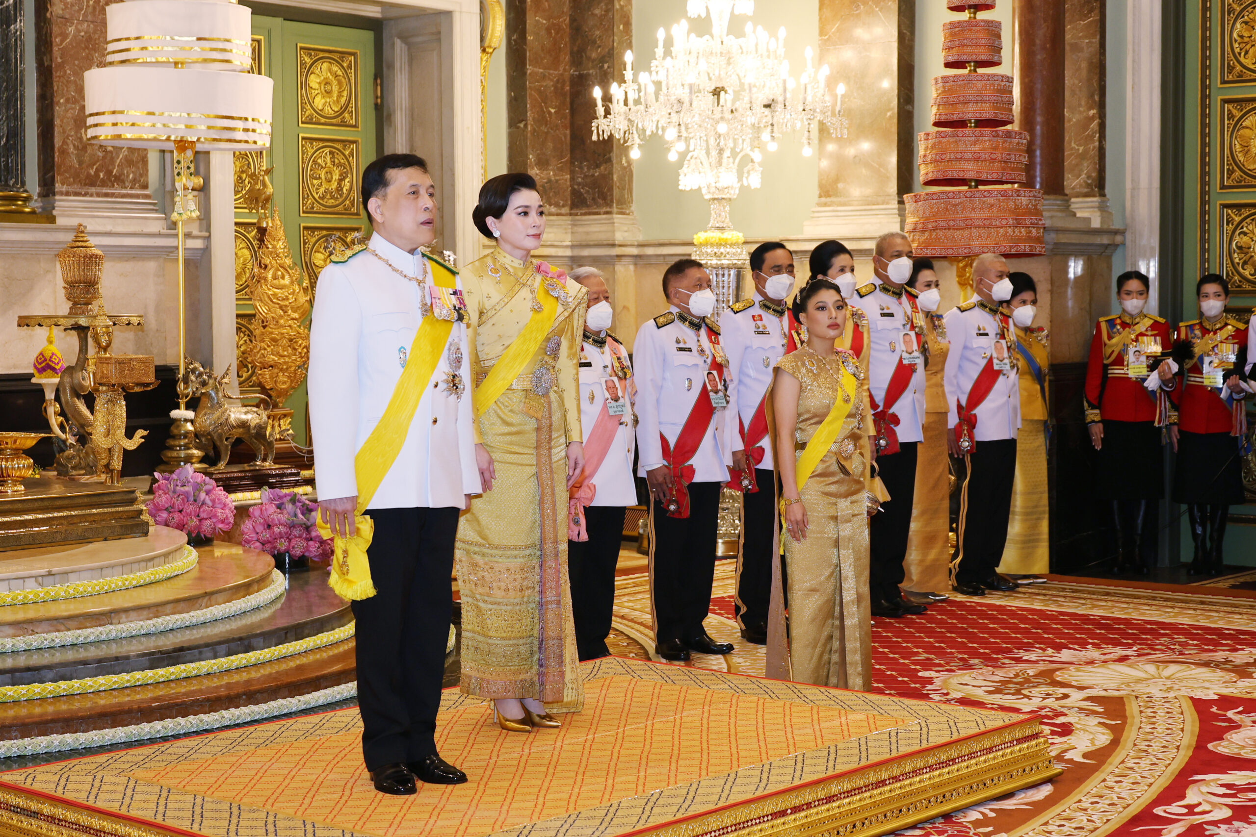 ในหลวง พระราชทานพระบรมราชวโรกาส ให้คณะทูตานุทูต เฝ้าฯ ถวายพระพรชัยมงคล