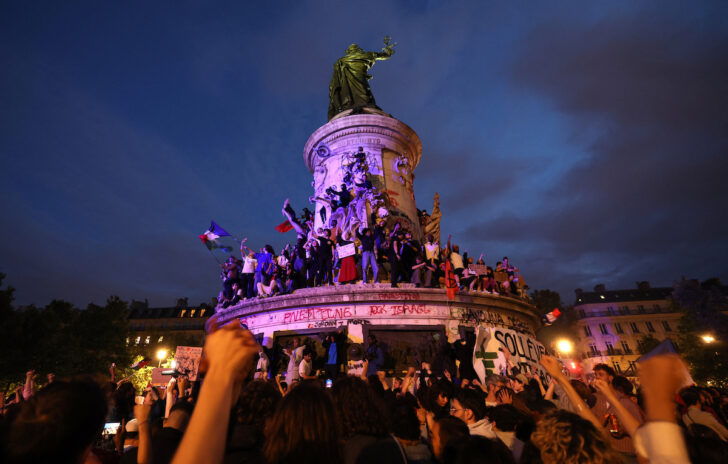 FRANCE-VOTE ชาวฝรั่งเศสรวมตัวเฉลิมฉลองในคืนวันเลือกตั้งรอบสอง 7 กรกฎาคม 2024