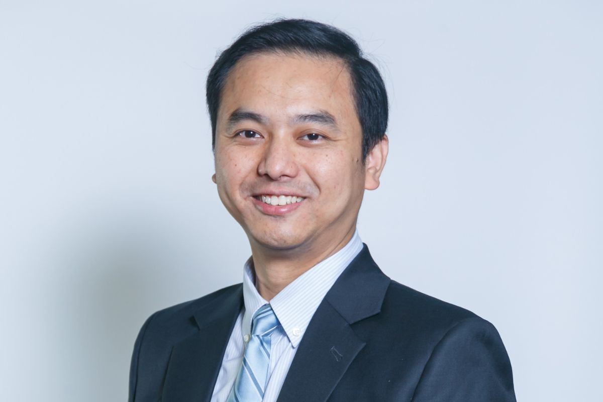 ประพนธ์ ชินอุดมทรัพย์