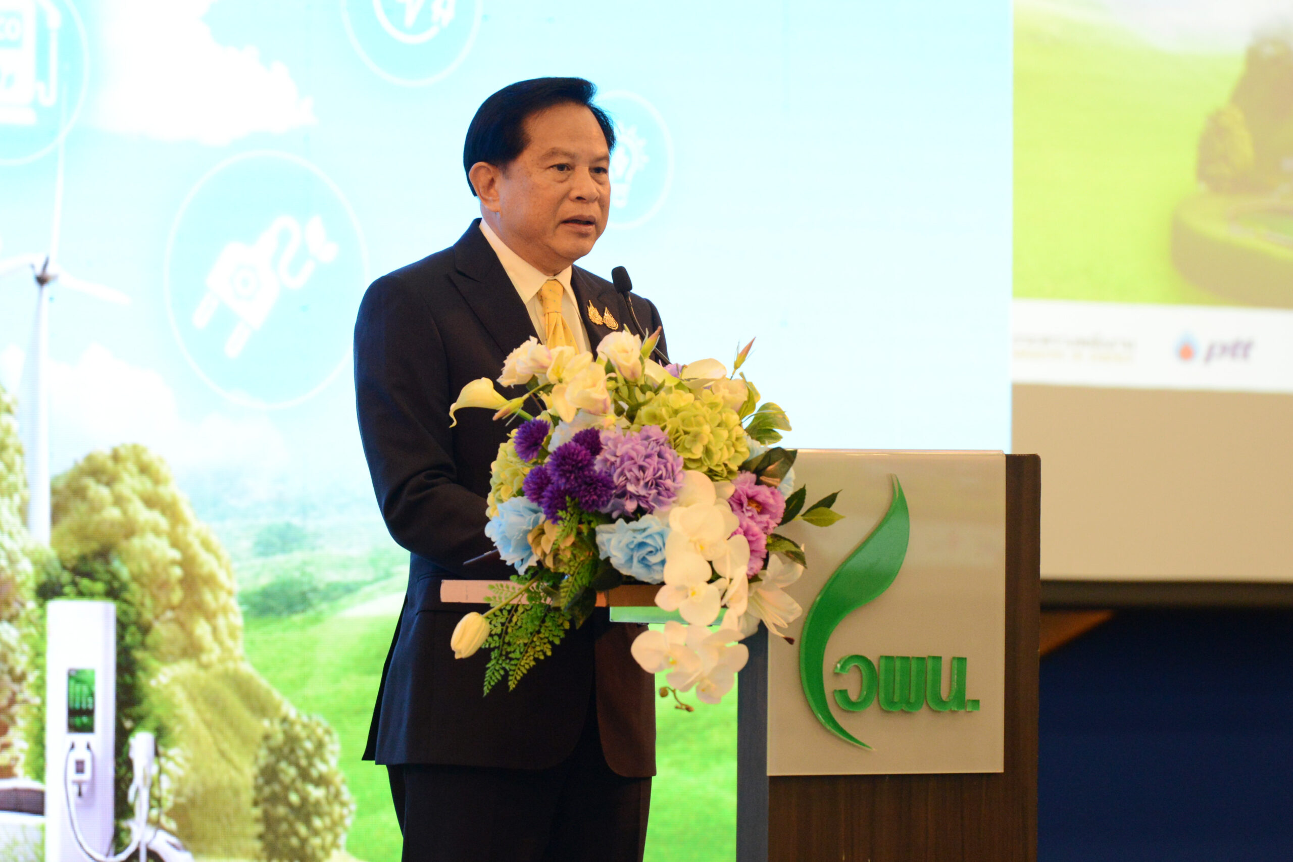 พีระพันธุ์ เปิดหลักสูตร วพน.20 เตรียมพร้อมพลังงาน รับมือภาวะโลกร้อนราคาเป็นธรรม
