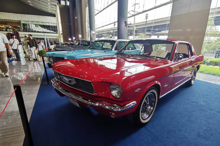 Ford Mustang_0
