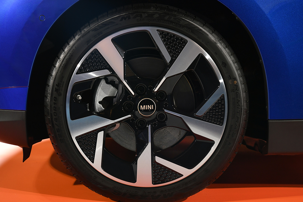 MINI Cooper SE