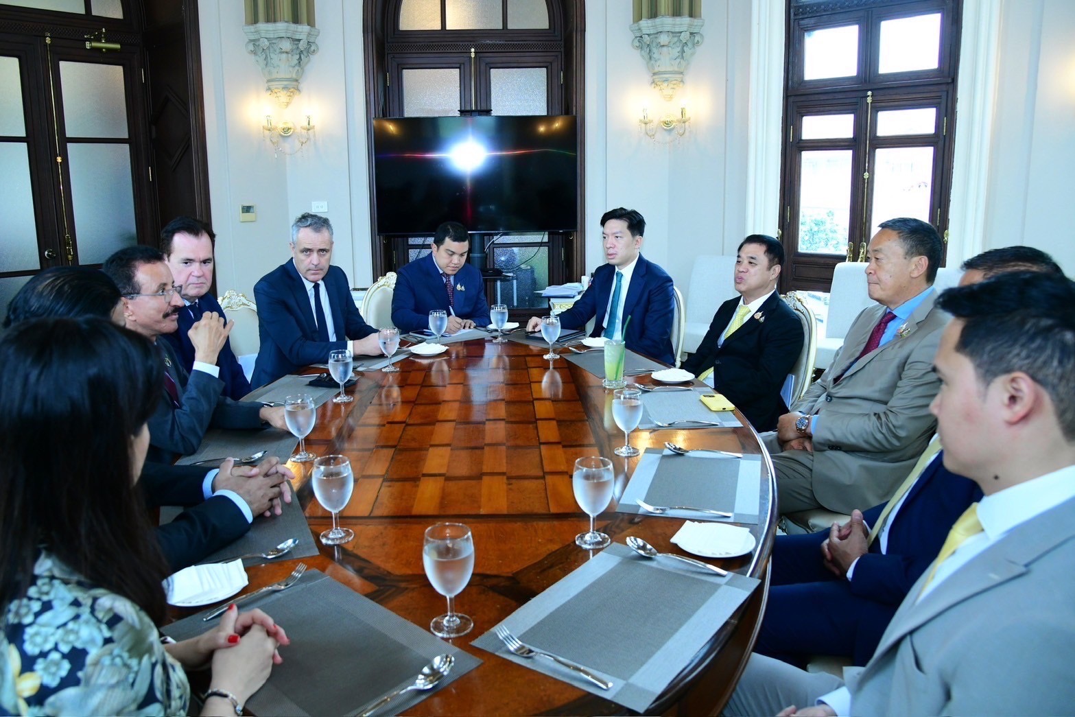เศรษฐา เปิดทำเนียบ ต้อนรับ DP World ลงทุนแลนด์บริดจ์