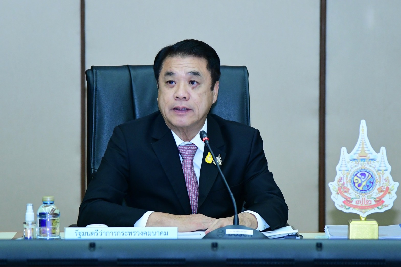 สุริยะ สั่ง รฟม.จ่อลงโทษสูงสุด NBM หลังรถไฟฟ้าสีชมพูเกิดเหตุซ้ำ ประตูเปิดกลางทาง