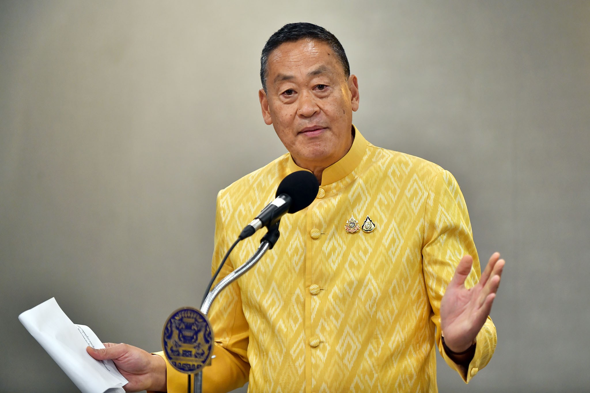 เศรษฐา รับฟังคำติจากพรรคเดียวกัน ผลงานยังไม่จึ้ง ต้องค่อยเป็นค่อยไป