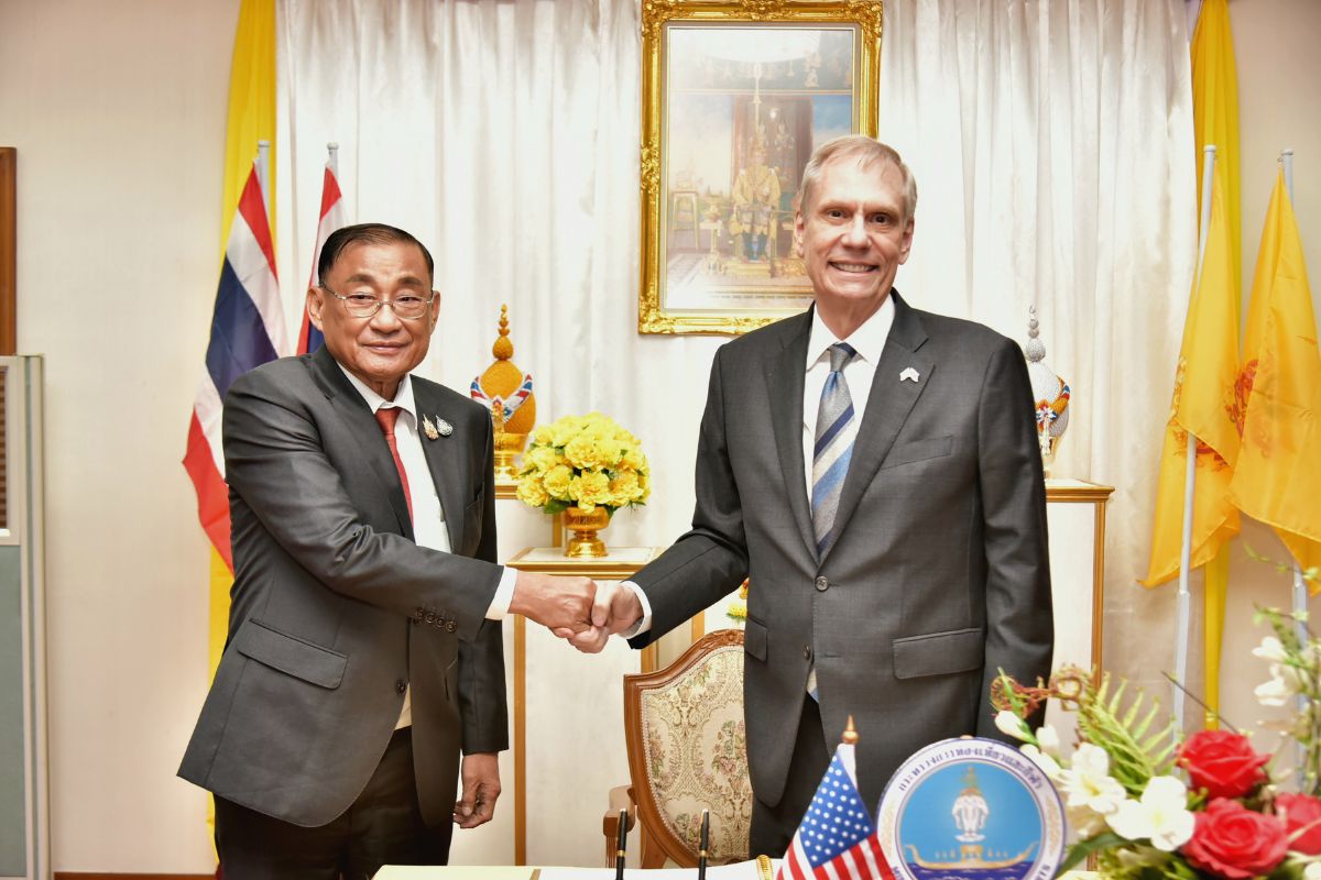 เสริมศักดิ์ สานสัมพันธ์ท่องเที่ยว ไทย-สหรัฐ หวังดึงถ่ายทำในไทย