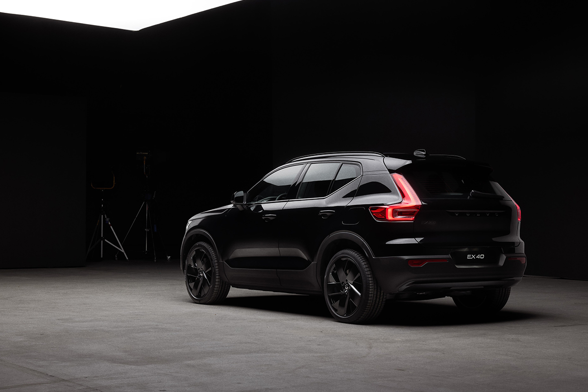 Volvo EX40