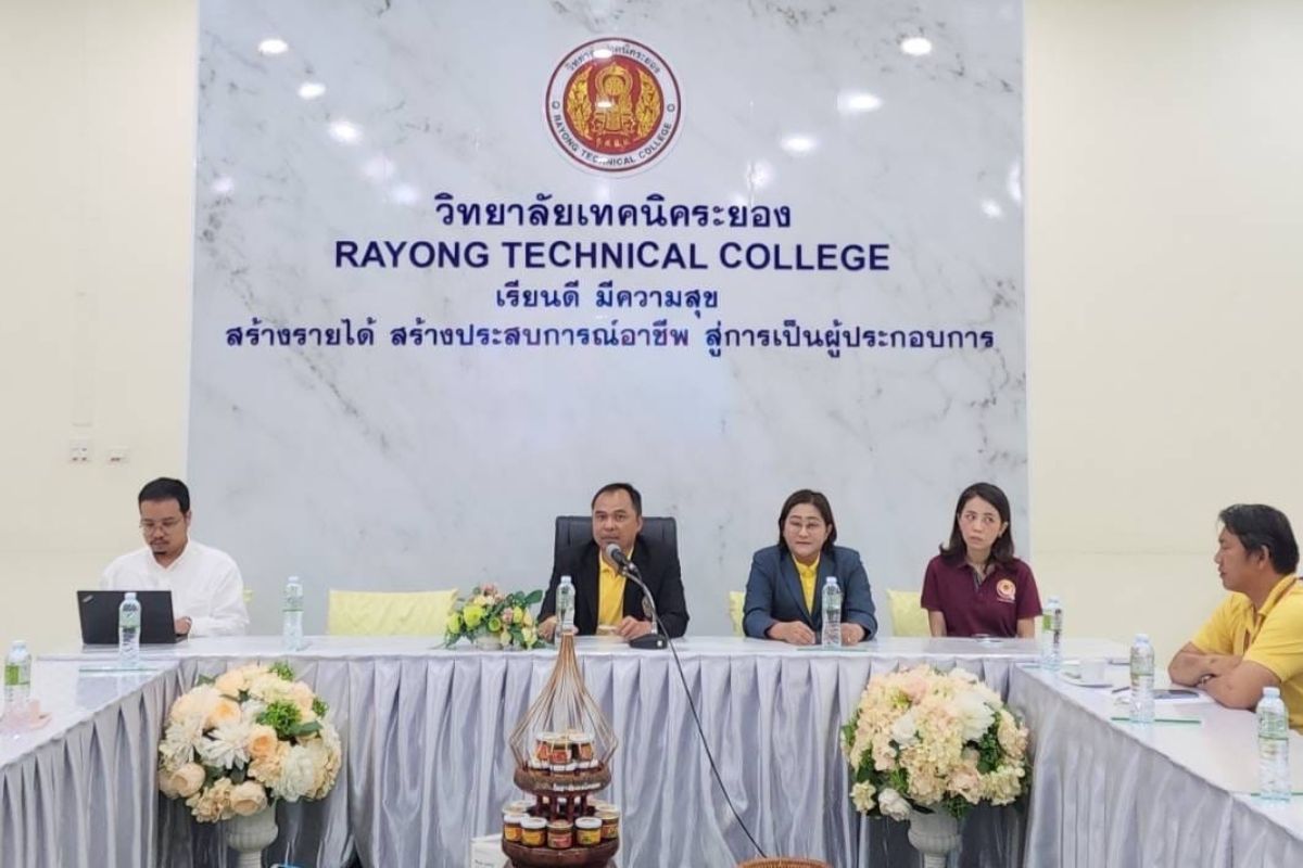 เทคนิคระยอง ผุดแพลตฟอร์ม “V-JOBFINDER” เปิดกว้างให้นักศึกษาหางานทำ