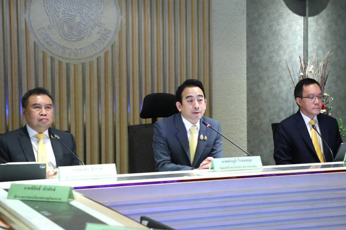 คลังปรับเพิ่มจีดีพีปี’67 โต 2.7% จากแรงหนุนภาคบริการ-ท่องเที่ยว-ส่งออก
