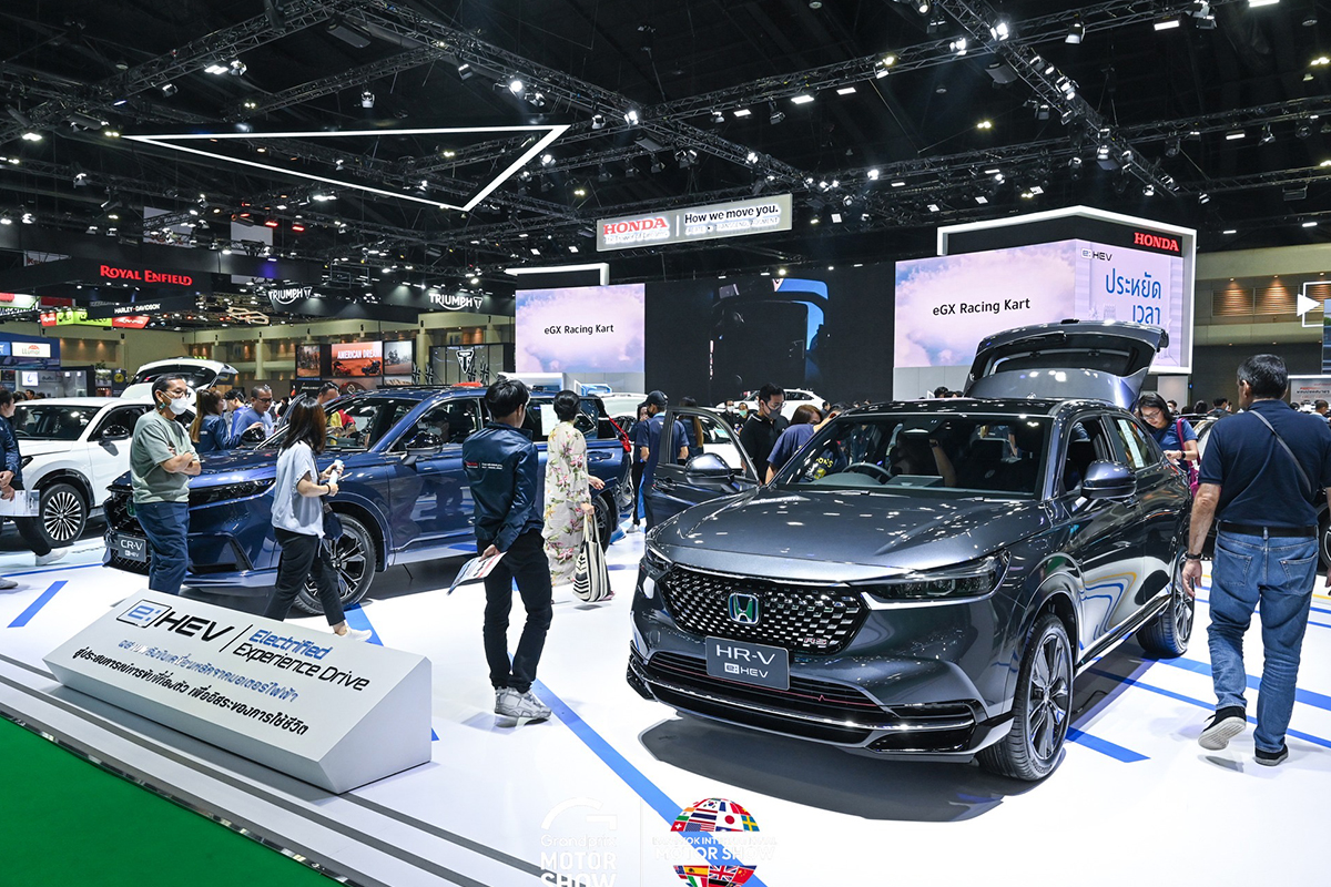 รถใหม่ครึ่งปีหลังพร้อมเดือด EV จีนทะลัก-ญี่ปุ่นลั่นขอกอดแชร์ไฮบริด