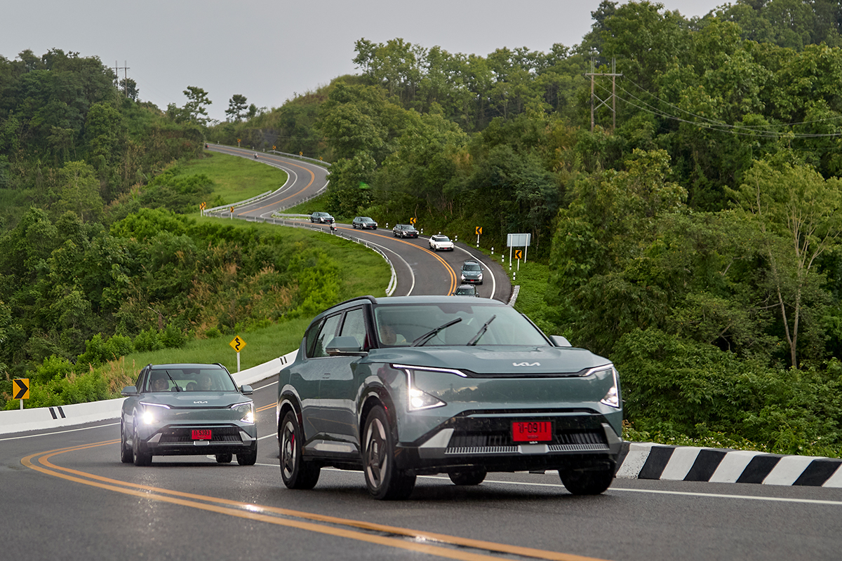 KIA EV 5 เปลี่ยนความเชื่อ สาดมันทุกโค้ง