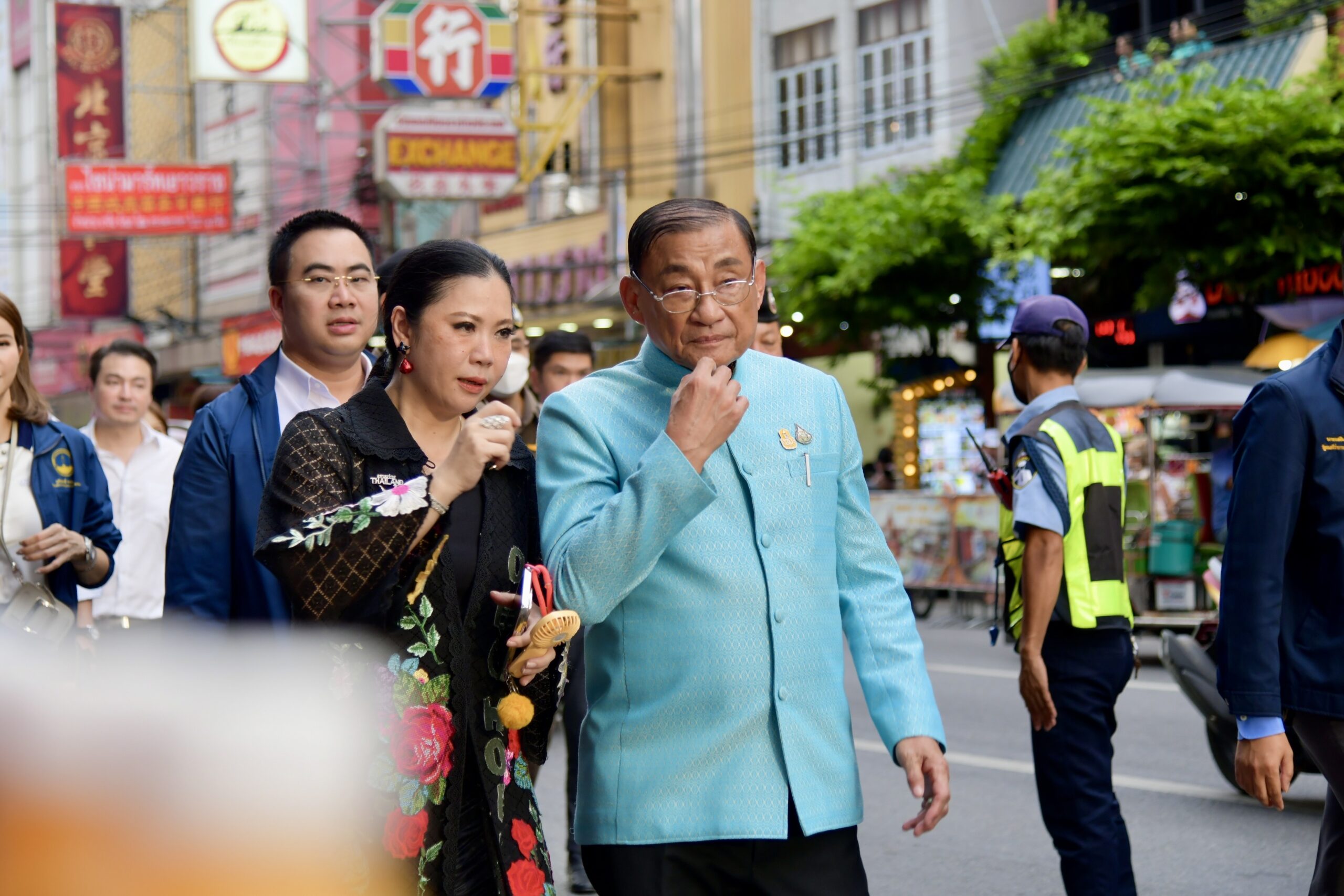 “เสริมศักดิ์” กำชับตำรวจท่องเที่ยว เตรียมพร้อมรับมือ นักท่องเที่ยวแห่เที่ยวเยาวราช