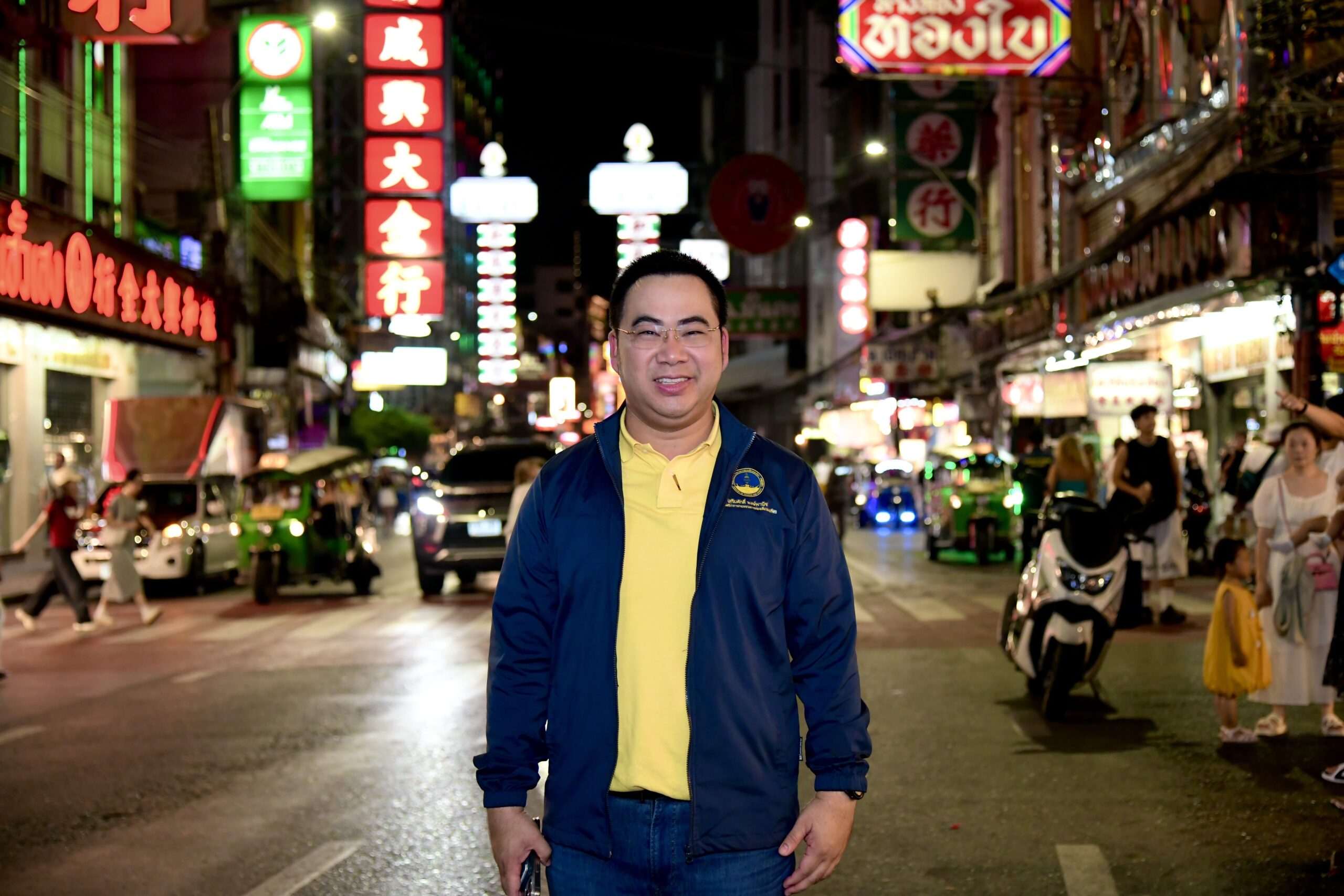 “พลภูมิ” ผู้ช่วยรัฐมนตรีท่องเที่ยว บุก “เยาวราช” เตรียมพัฒนา-ยกระดับพื้นที่ให้เป็นแหล่งท่องเที่ยวระดับโลก