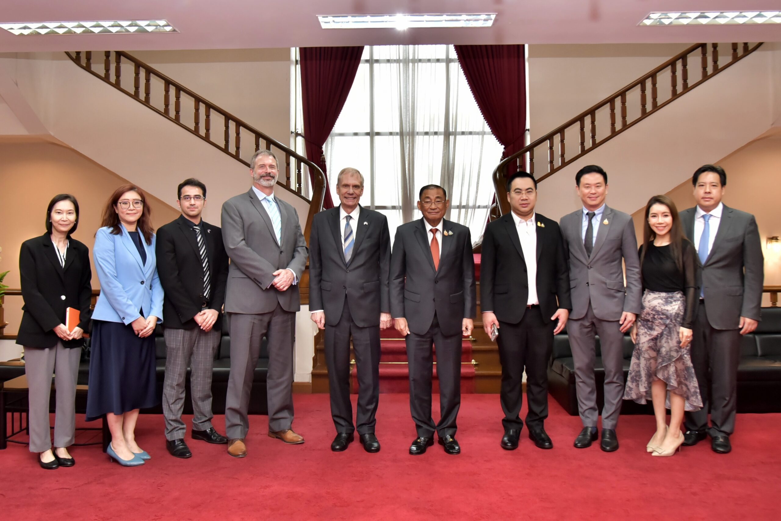 เสริมศักดิ์ สานสัมพันธ์ท่องเที่ยว “ไทย – สหรัฐฯ” ดึงนักลงทุน-ผู้สร้างหนัง ถ่ายทำในไทย
