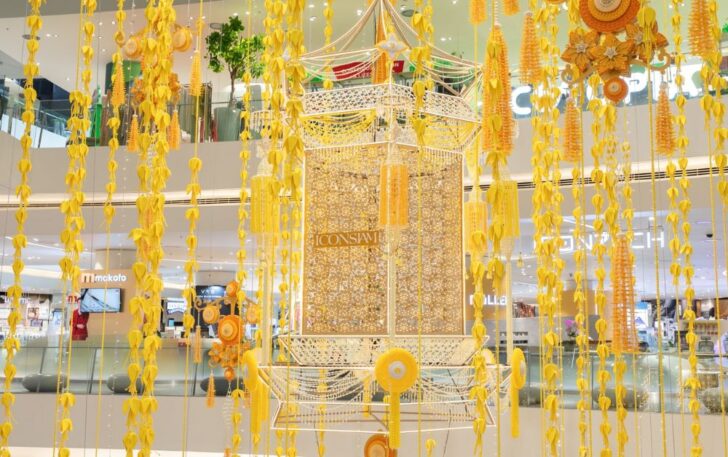 ไอคอนสยาม-สยามพารากอน เนรมิตศิลปะดอกไม้ไทย เฉลิมพระเกียรติในหลวง 72 พรรษา ไอคอนสยาม-สยามพารากอน เนรมิตศิลปะดอกไม้ไทย เฉลิมพระเกียรติในหลวง 72 พรรษา