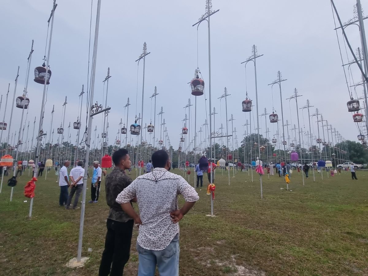 สงขลา ทุบสถิติ ไทย-เทศ แห่นำ“นกเขาชวาเสียง”กว่าพันตัวร่วมแข่งขัน ที่ อ.จะนะ มากสุดในอาเซียน