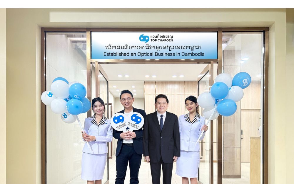 แว่นท็อปเจริญ เดินหน้ารุกตลาดอาเซียน ปักธง “กัมพูชา” ประเทศแรก