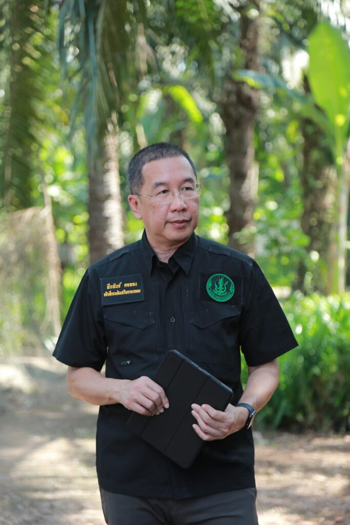 พีรพันธ์ คอทอง