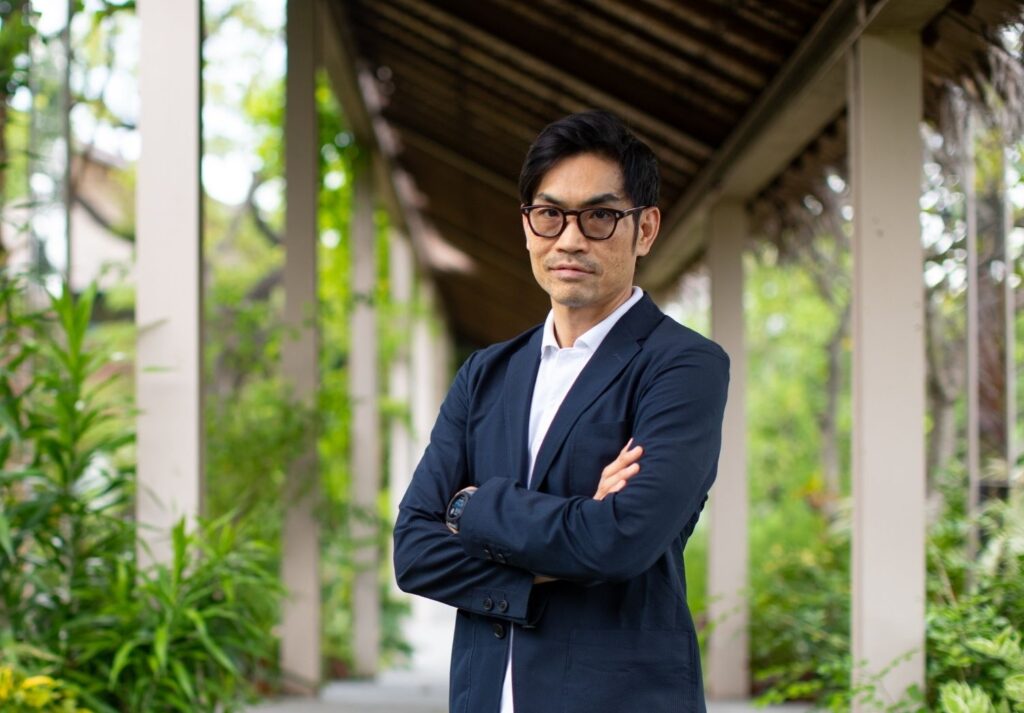 นายอรุษ นวราช