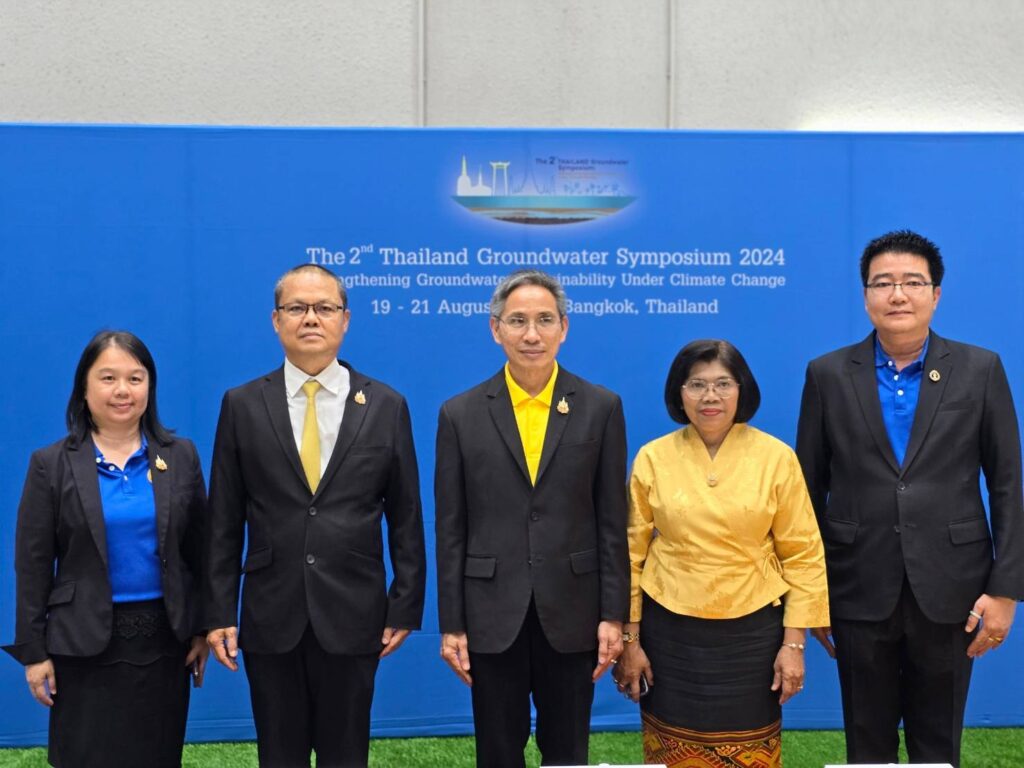 นายเถลิงศักดิ์ เพ็ชรสุวรรณ