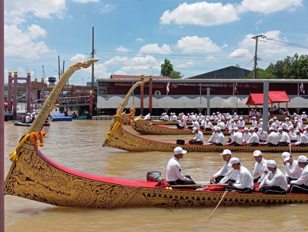 เรือพระราชพิธี