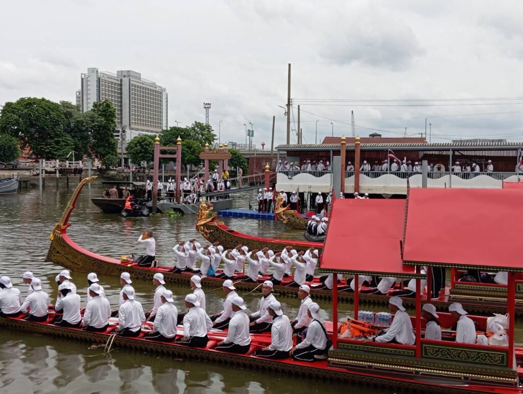 เรือพระราชพิธี