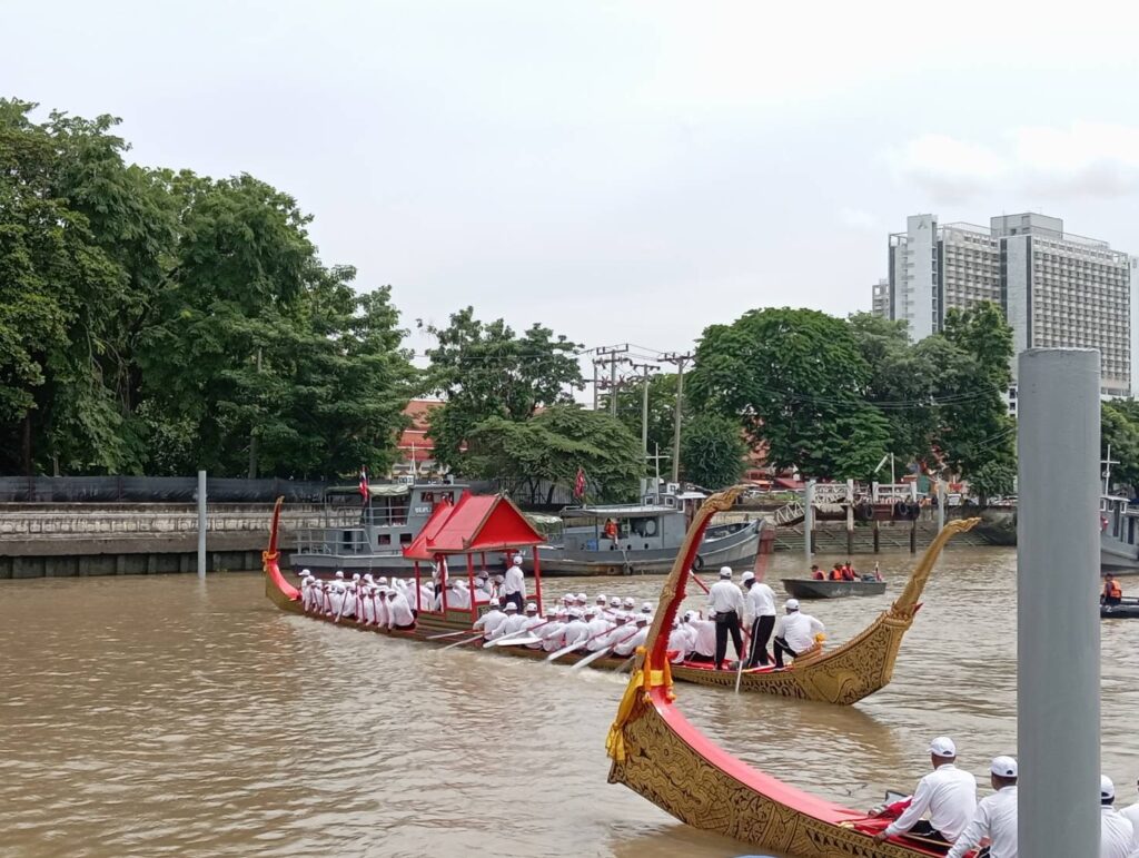 เรือพระราชพิธี