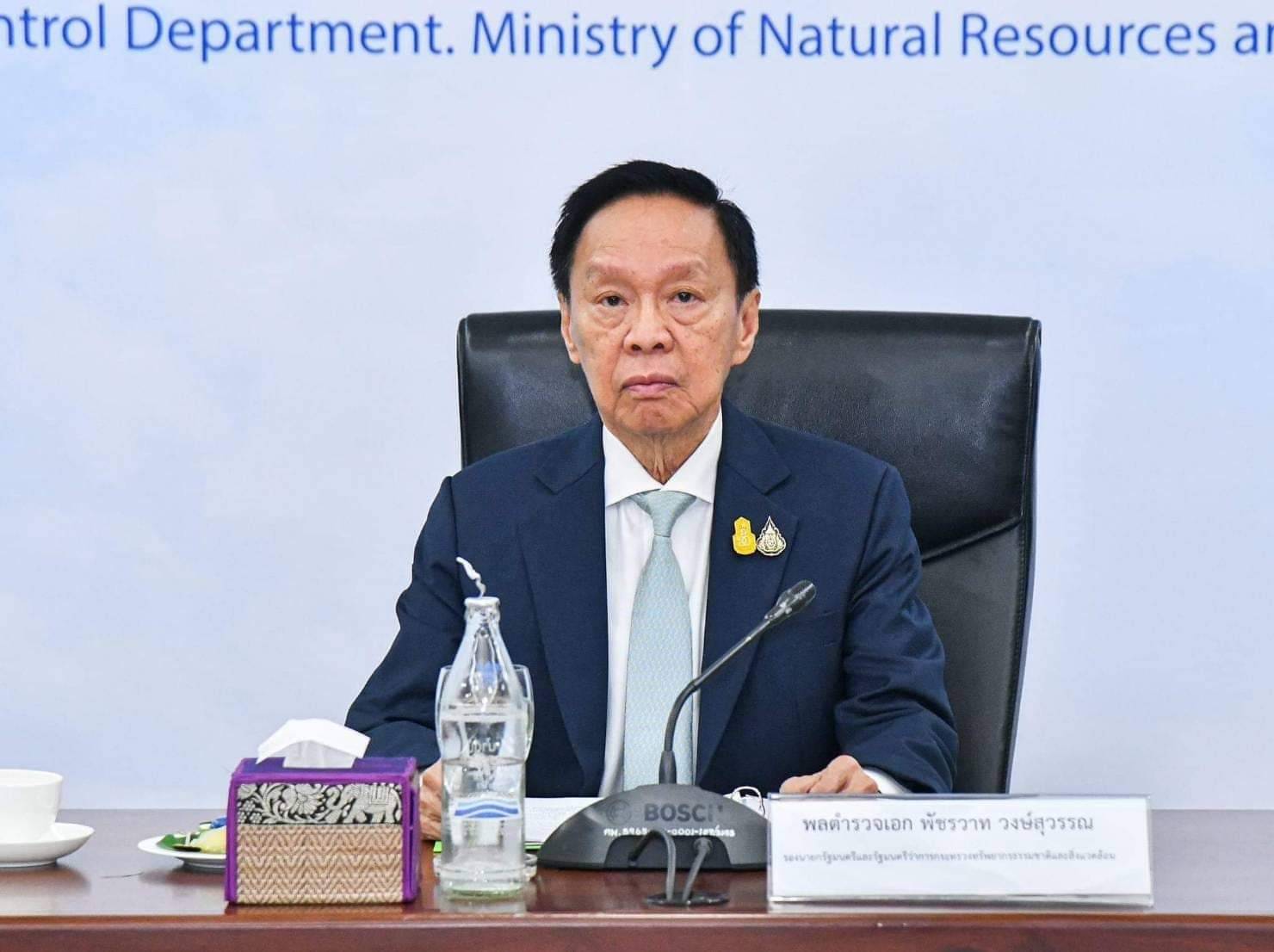พัชรวาท สั่ง “กรมทรัพยากรน้ำ” บูรณาการทำงานเชิงรุก ช่วยชาวบ้านประสบภัยน้ำท่วม