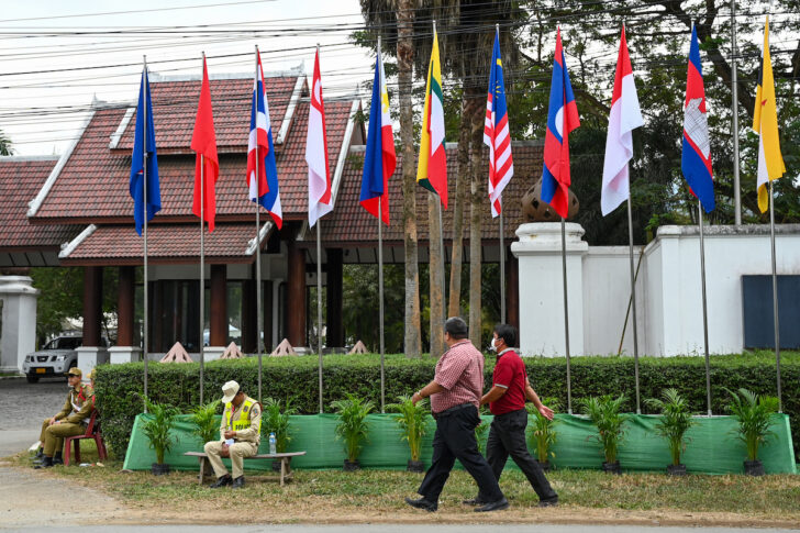 ASEAN-MEMBERS-FLAGS อาเซียน