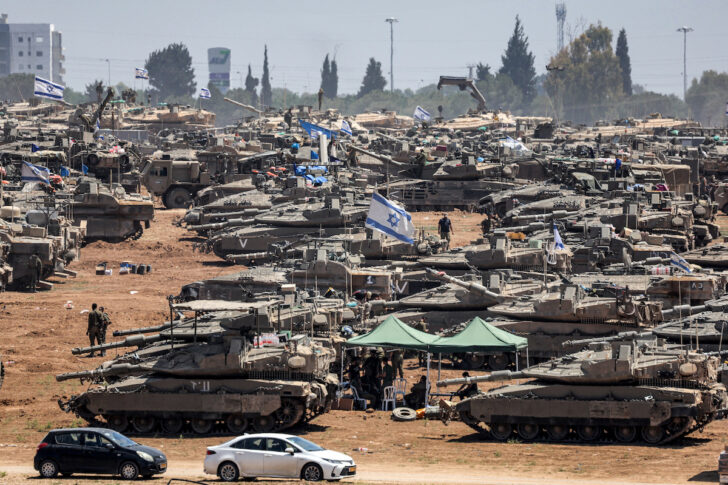 ISRAEL-MILITARY รถหุ้มเกราะของกองทัพอิสราเอลที่ใช้ทำสงครามกับกลุ่มฮามาสในฉนวนกาซา